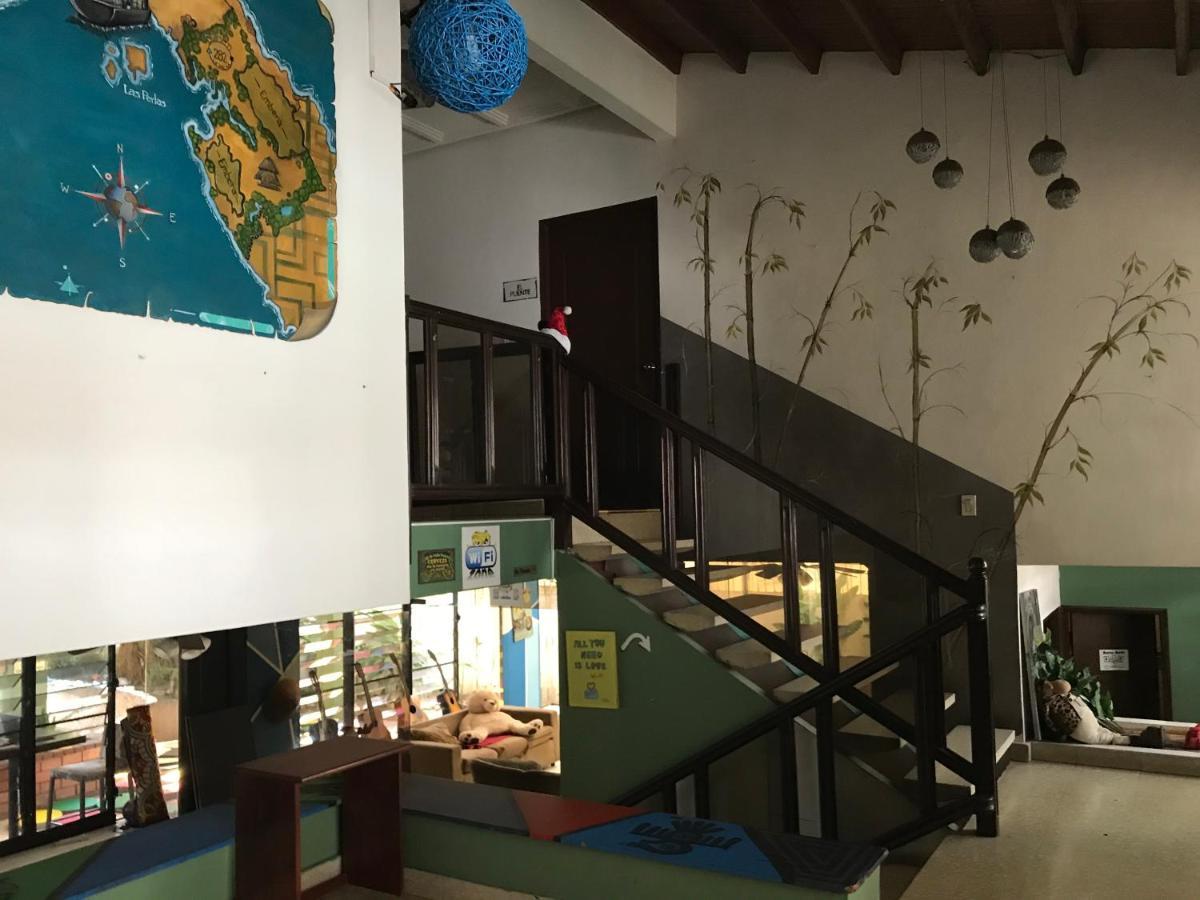Culturahumana Guesthouse Panama by Eksteriør bilde