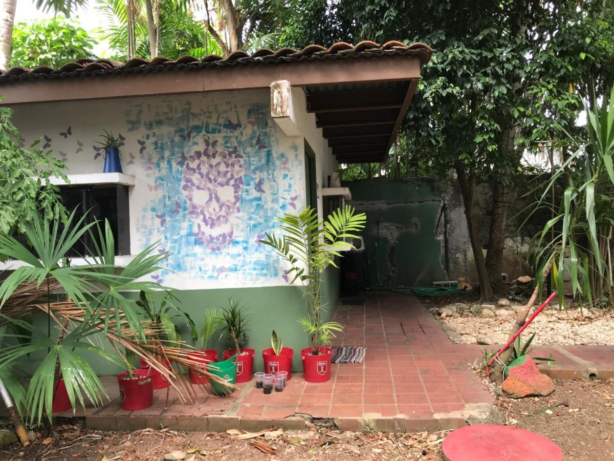 Culturahumana Guesthouse Panama by Eksteriør bilde